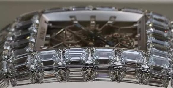 The shiny diamonds engraved on the whole watch make it the most expensive timepiece in the world.