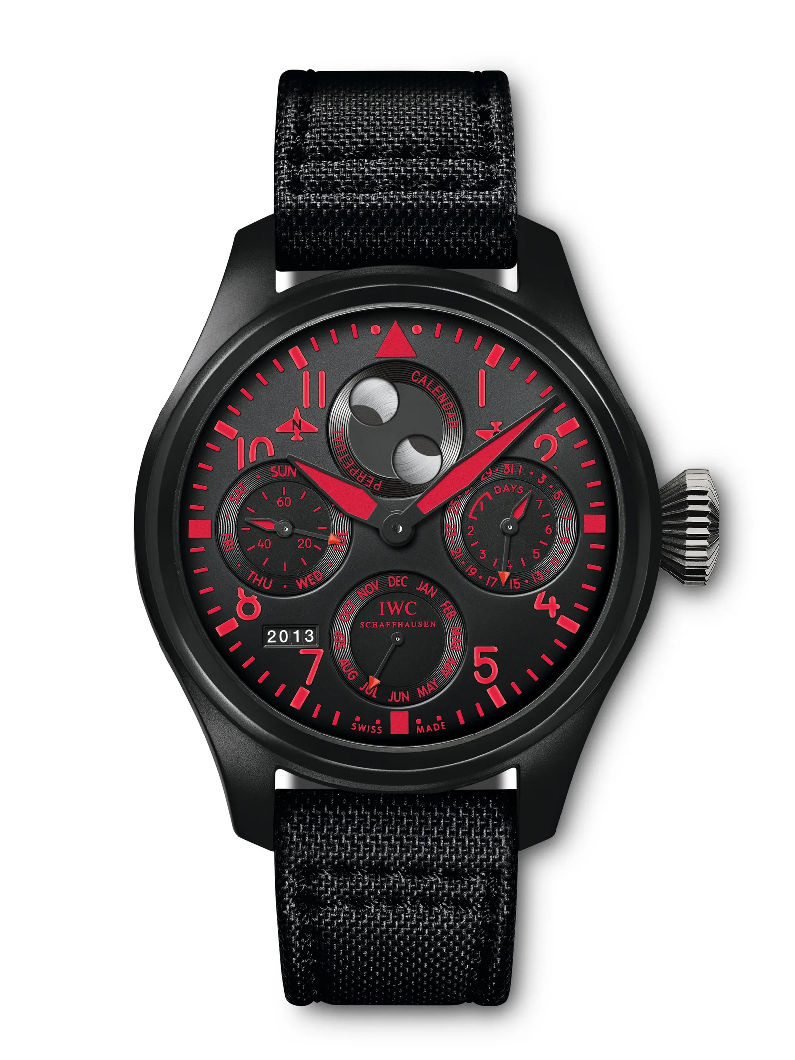 Lewis Hamilton Received A Special Farewell UK Swiss Replica Watches At The Abu Dhabi Grand Prix